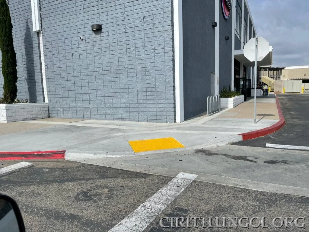 Barker Brothers Furniture Titanic | Cirith Ungol Online