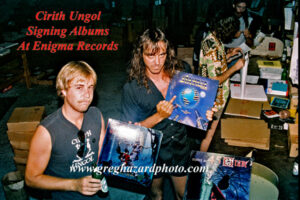 Signing albums Patrick Lysaght | Cirith Ungol Online