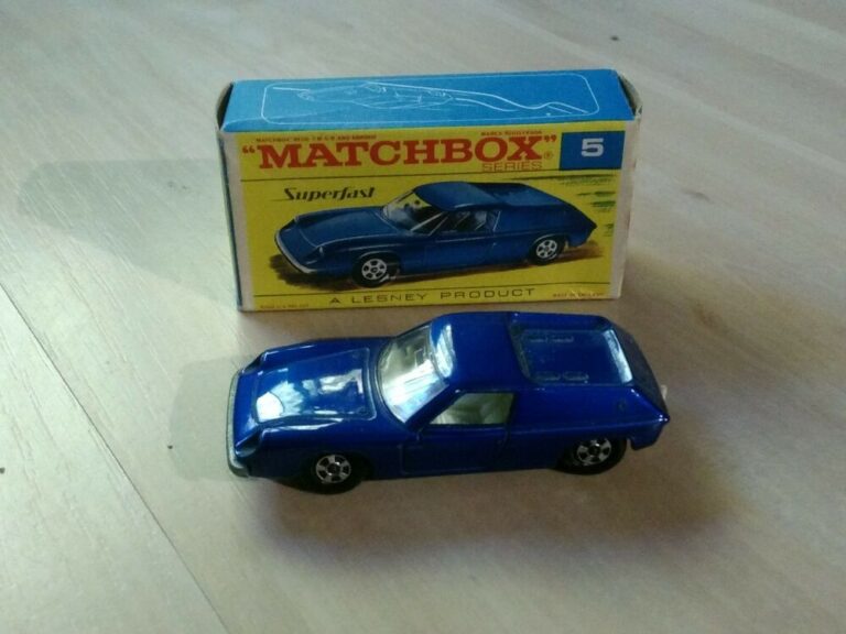 LESNEY MATCHBOX MB5 Blue LOTUS EUROPA Silver UNPainted Base, Original box
