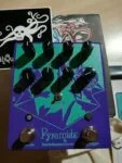 EarthQuaker Devices Pyramids Stereo Flanger Guitar Effects Pedal