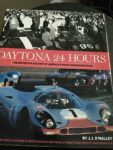 Daytona 24 Hours : The Definitive History of America’s Great Endurance Race IMSA