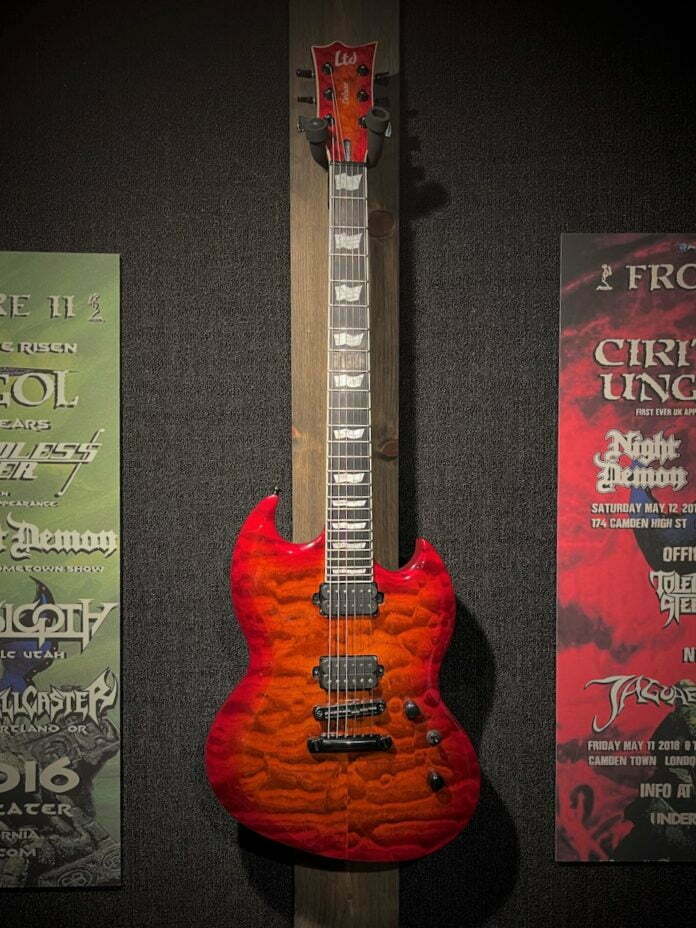 darkstar_JIMs-ESP-LTD-VIPER-1000-Quilted-Maple-Tiger-Eye-Sunburst-696x928-1 Guitar Special Vol.264 with Jim Barraza (Cirith Ungol)  